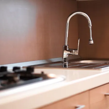 Lägenhet Luxury Bnb Pisacane Bari
